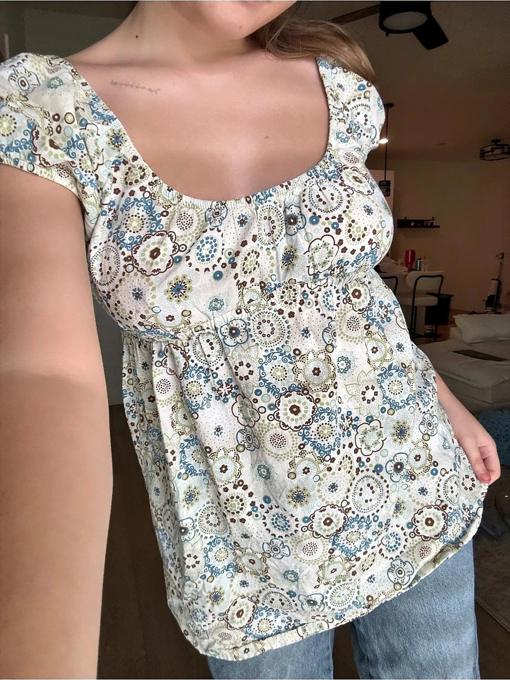 Arizona Floral Cotton Blouse in White & Blue Size Large